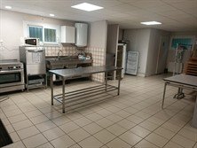 La cuisine de la salle